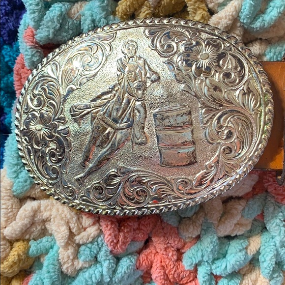 VINTAGE HORSE RIDING BELT